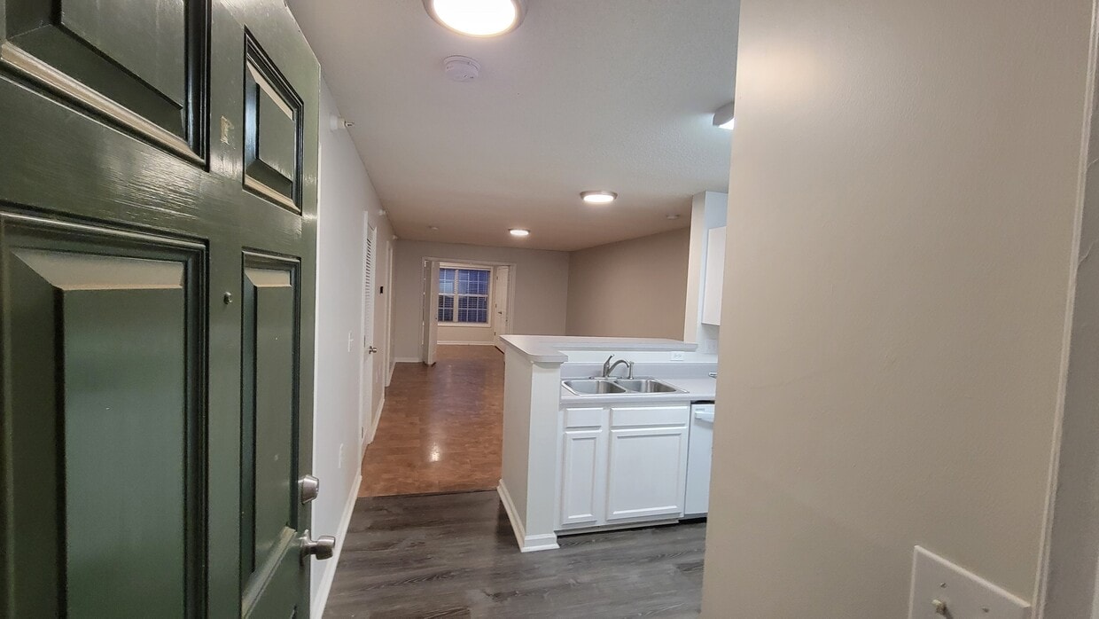 Primary Photo - 2031 Wolfmill Dr