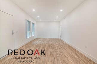 Building Photo - 4000 Mont Clair St