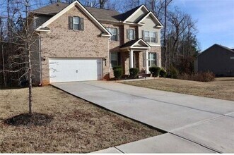 Building Photo - 181 Charolais Dr