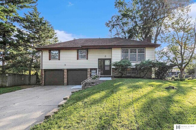 Foto del edificio - 7208 Pine Dr