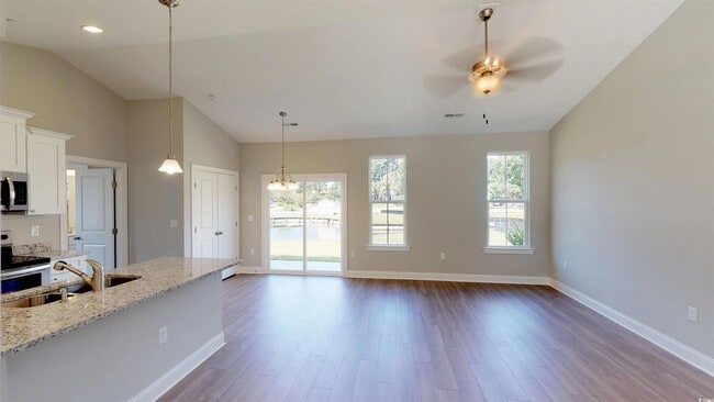 Building Photo - 31 Wimbledon Ct