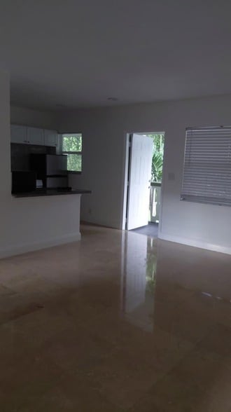 Photo - 1429 SW 9th St Apartment