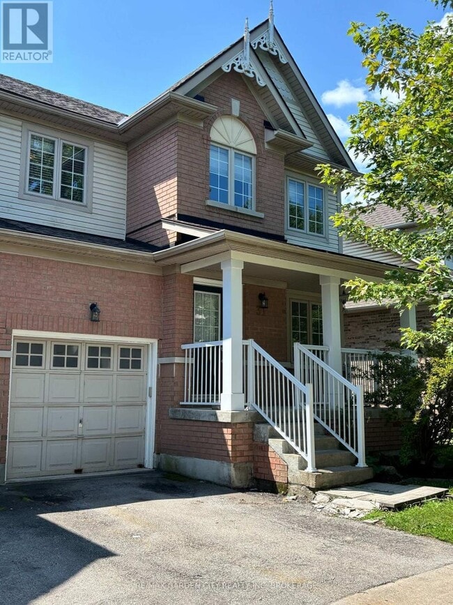 Building Photo - 31 Robertson Rd