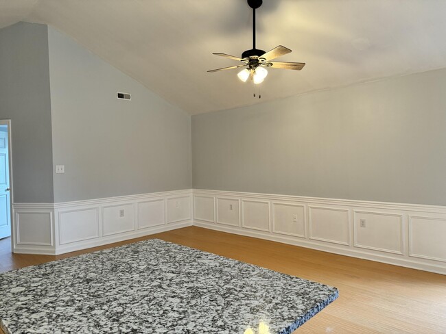 Building Photo - 114 Baybrook Cir