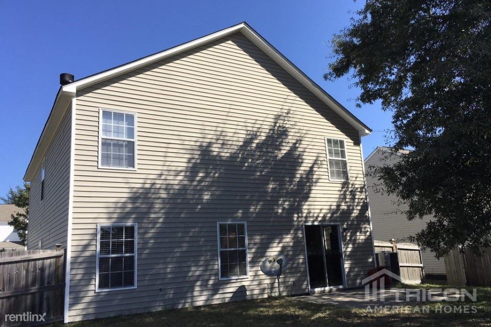 Building Photo - 845 Wickham Ln