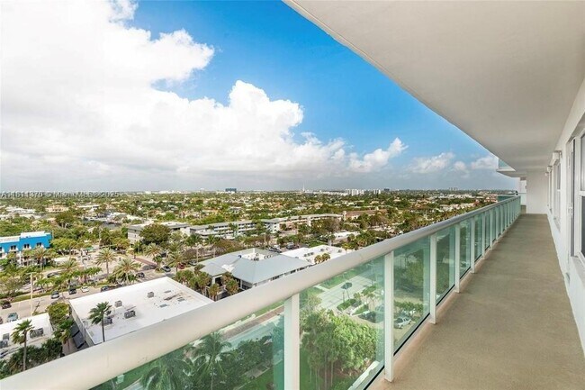 Foto del edificio - 3900 Galt Ocean Dr