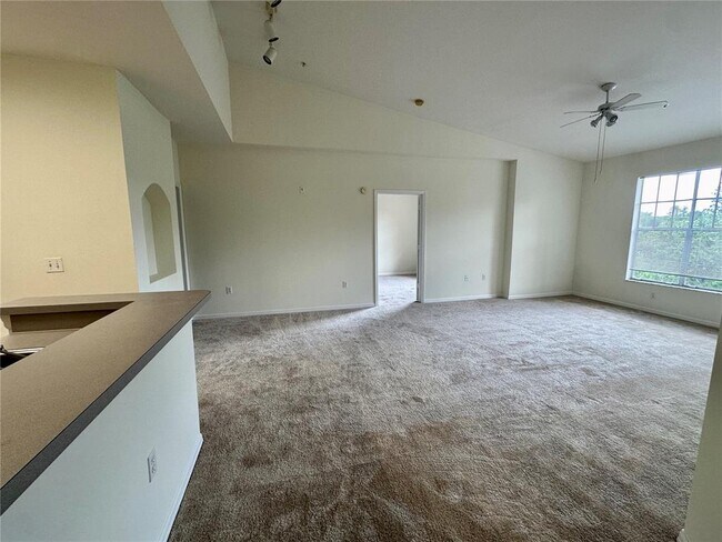 Foto del edificio - 5506 Metrowest Blvd