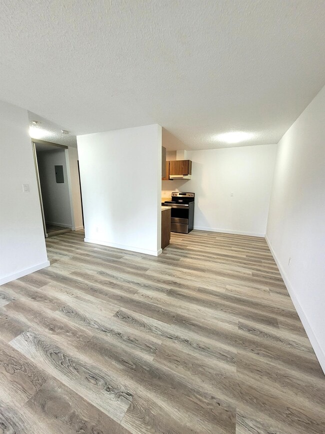 Building Photo - 1741 Kootenay Ave