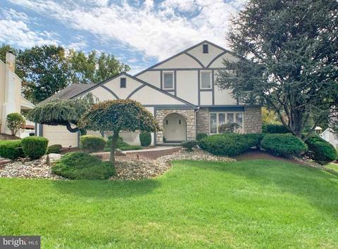 Building Photo - 205 Fox Hollow Dr