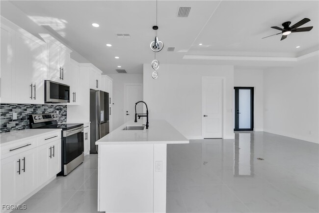 Foto del edificio - 6005 Queen Ave N