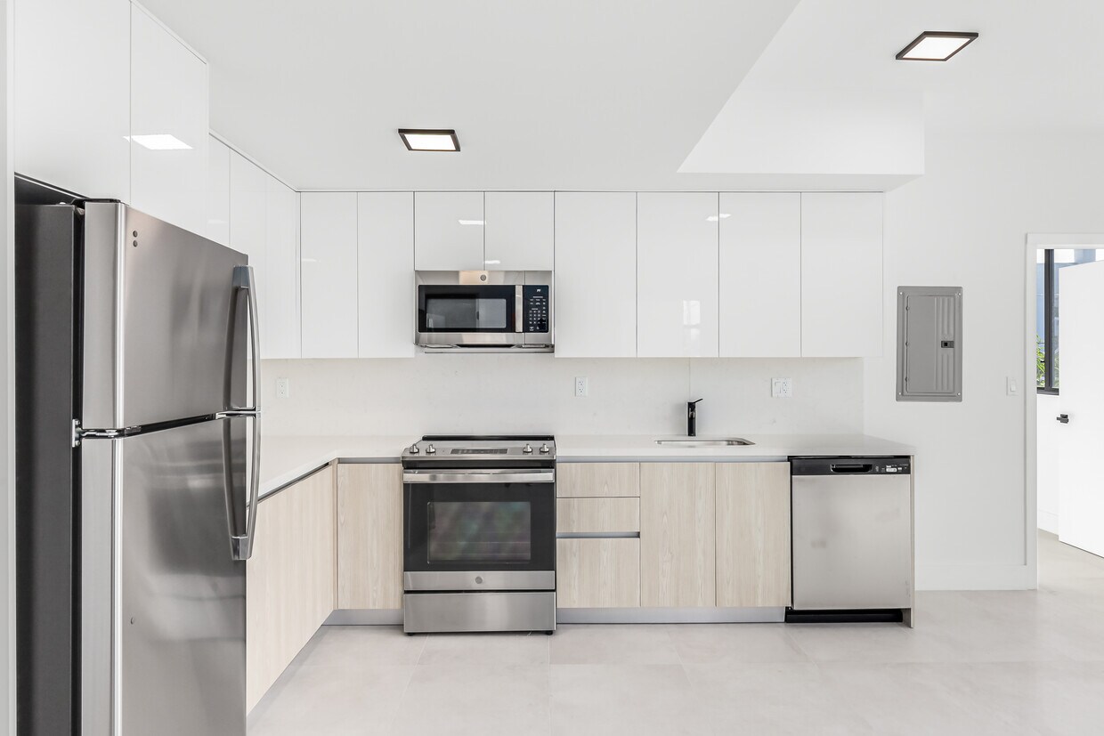 1547 Nw 2nd St Unit Abensa LLC, Miami, FL 33125 - 1547 Nw 2nd St Miami ...