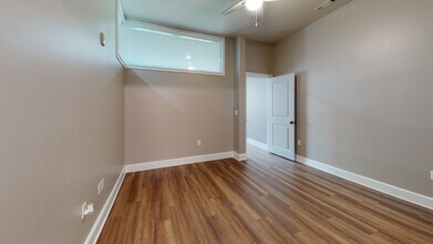 Interior Photo - Charles River Landing