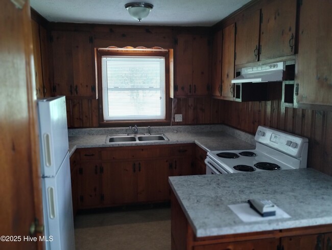 Foto del edificio - 2125 Dawson Cabin Rd