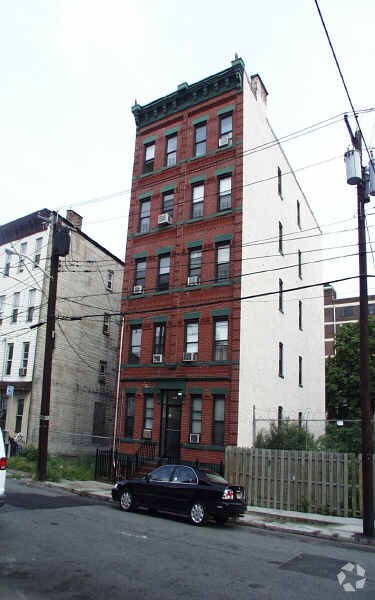 Foto del edificio - 208 15th St