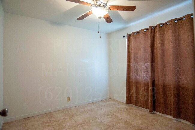 Foto del edificio - 2 Bedroom 1 Bath Clean Apt.