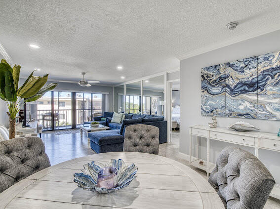 Foto del edificio - 3605 S Ocean Blvd