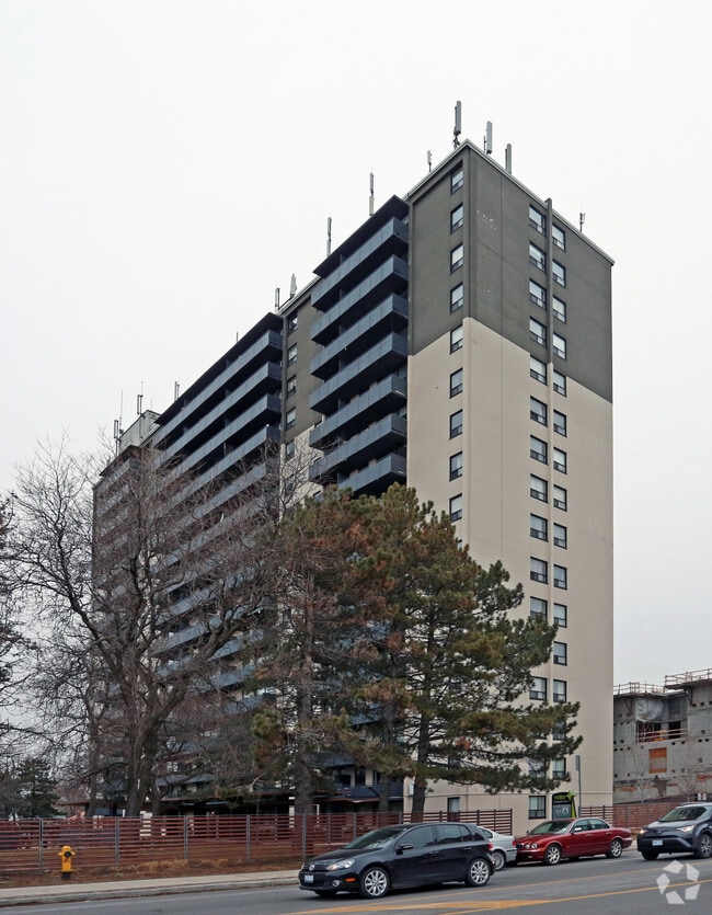 Building Photo - 1080 Kingston