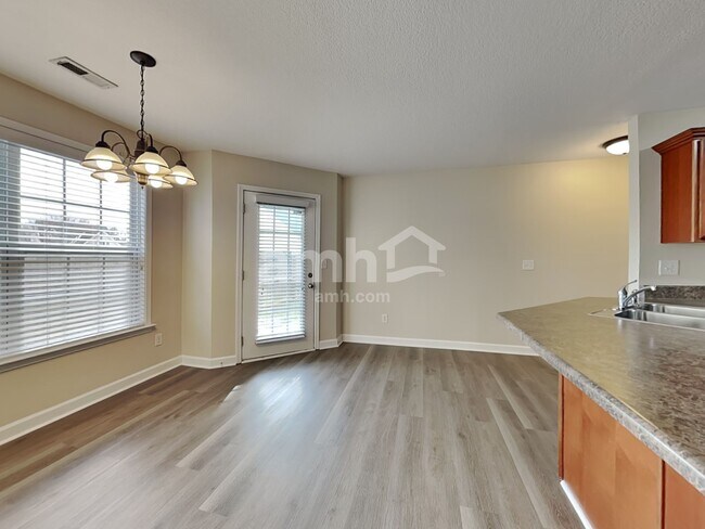 Building Photo - 428 Bridgewood Ct