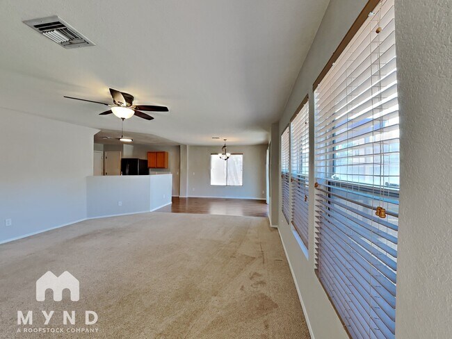 Building Photo - 5748 S Manta Ray Rd