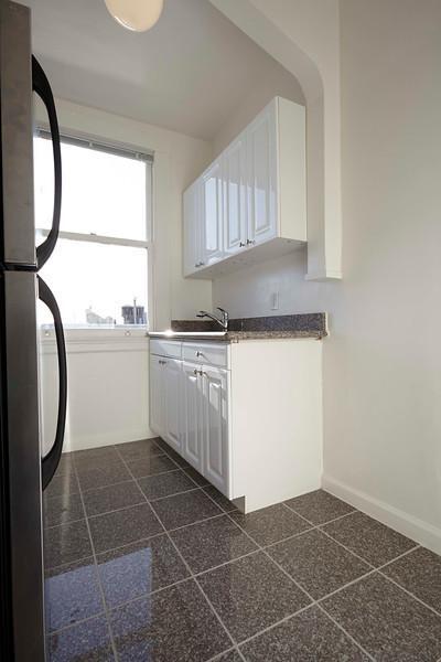 Building Photo - 1 bedroom in San Francisco CA 94109