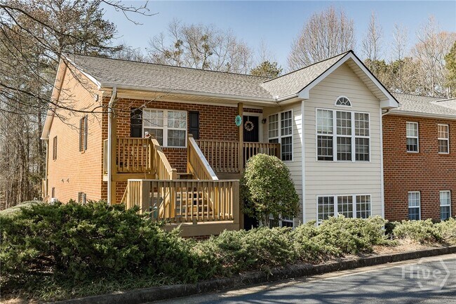 Foto del edificio - 345 Research Dr