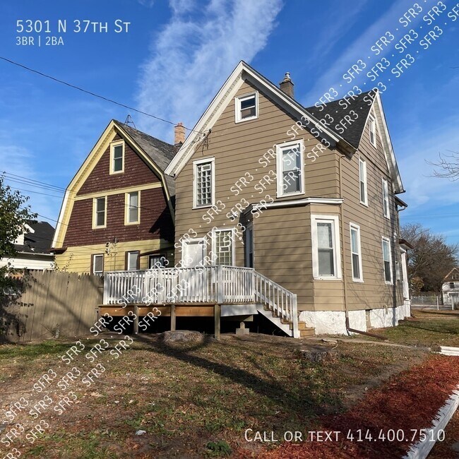 Building Photo - Beautiful & Updated 3BR Home in Milwaukee!