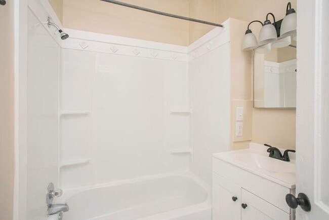 Foto del edificio - LOCATION! 1/1 Bed Bath Downtown!