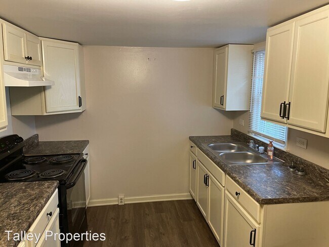 Building Photo - 2 br, 1 bath House - 524 Park Street - ELT