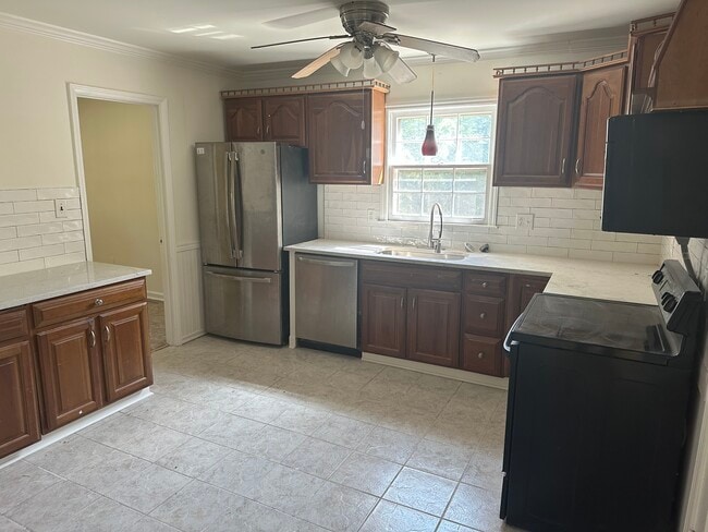 Building Photo - 10318 Starwood Dr