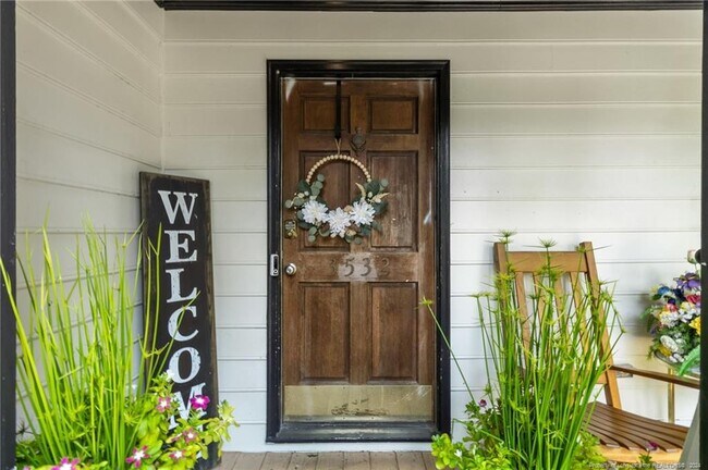 Foto del edificio - 3532 Kelburn Dr