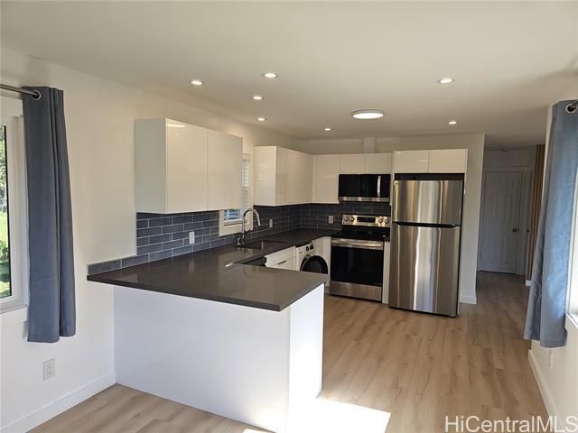 Building Photo - 540 Ekekela Pl