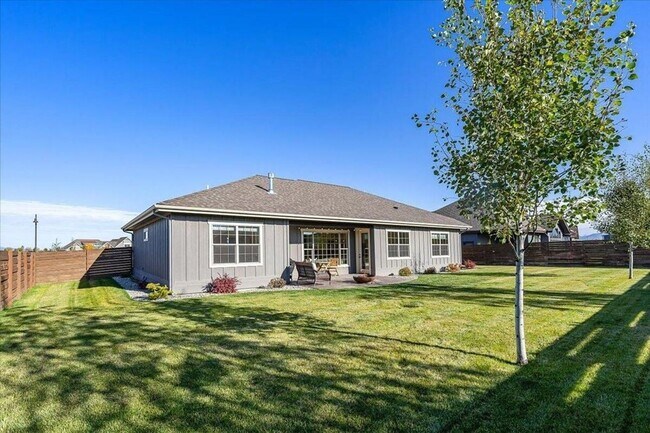 Building Photo - 3 br, 2 bath House - 130 E. Monture Ridge