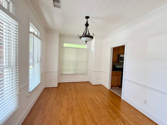 Foto del edificio - 19327 Beaufain St