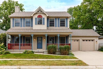 Building Photo - 2620 Camden Dr