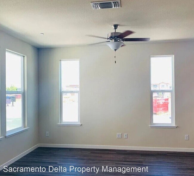 Foto del edificio - 3 br, 2.5 bath House - 4330 Ocean Lane