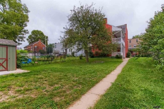 Building Photo - Future Rental! Suburban School District!