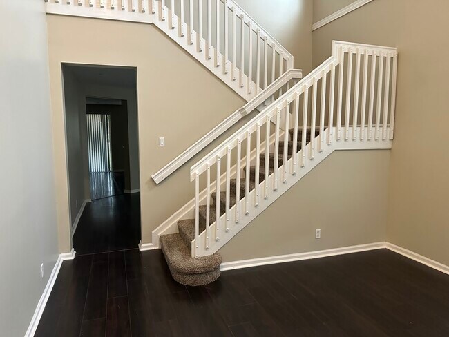 Foto del edificio - 299 Belle Grove Ln
