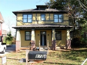Building Photo - 872 Washington St SW