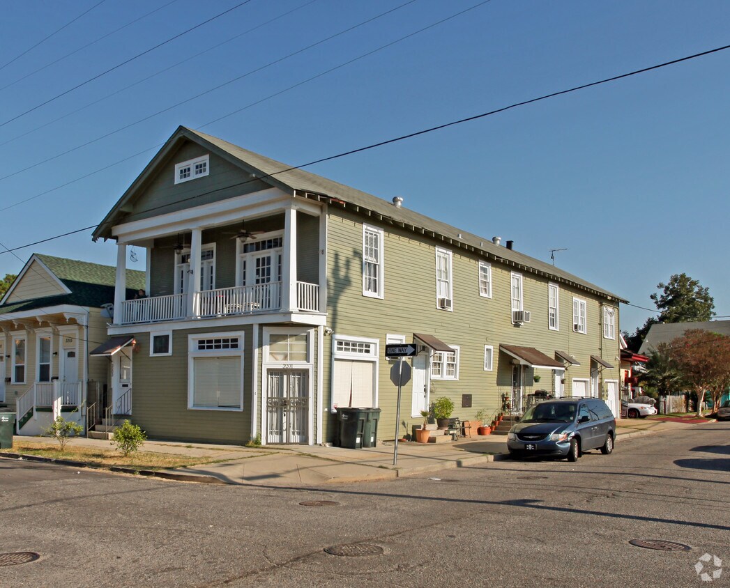 Primary Photo - 3201 Toulouse St