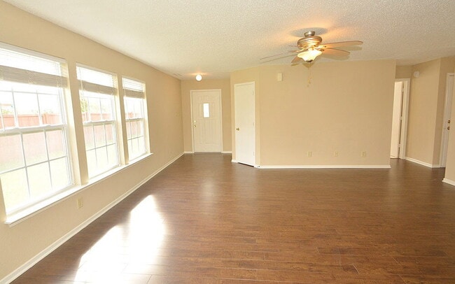 Building Photo - 10356 Cotton Blossom Dr