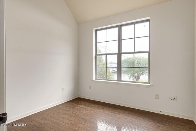 Bedroom 1 - 1402 Jefferson St