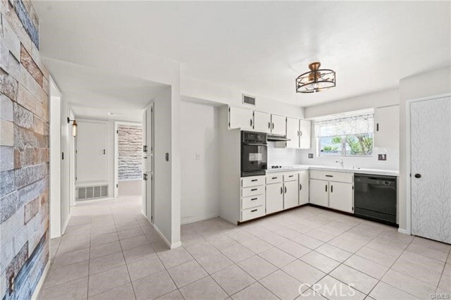 Building Photo - 25869 Sandy Lodge Rd