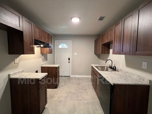 Building Photo - 2995 Waynoka Cove