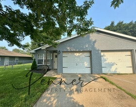 Building Photo - 500-A NE Austin St