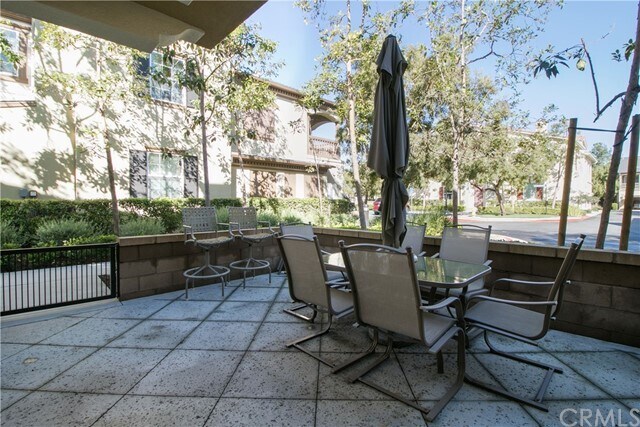 Foto del edificio - 15209 Providence Way