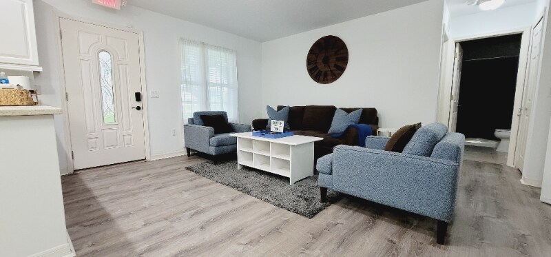 Foto principal - 1616 20th St SW