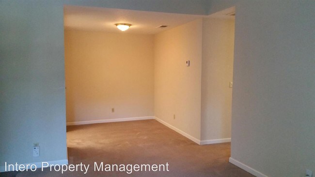 Building Photo - 1660 Braddock Ct