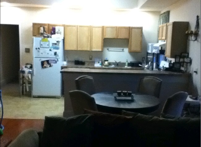 Kitchen Unit 1 - 1024 W 8th St