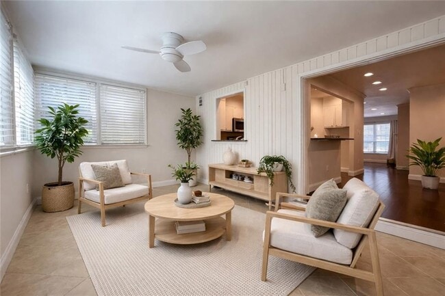 Foto del edificio - 138 Woodmere Square NW