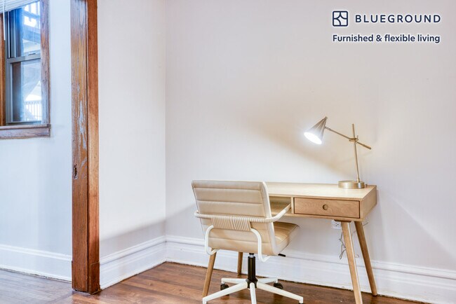 Foto del edificio - 1010 W Dakin St